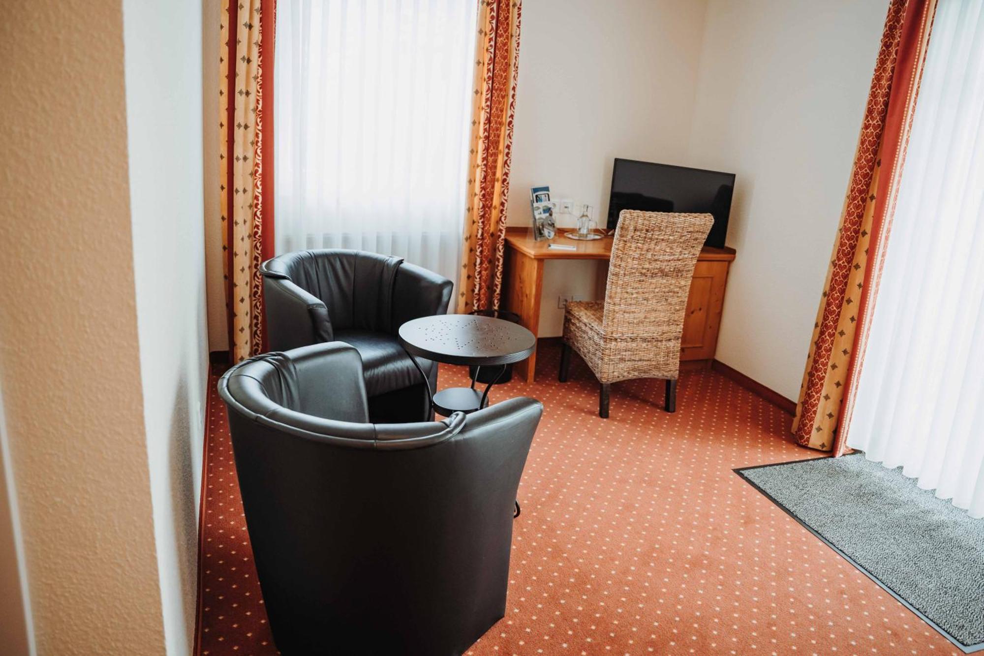 Hotel Am Wallgraben Brilon Ruang foto