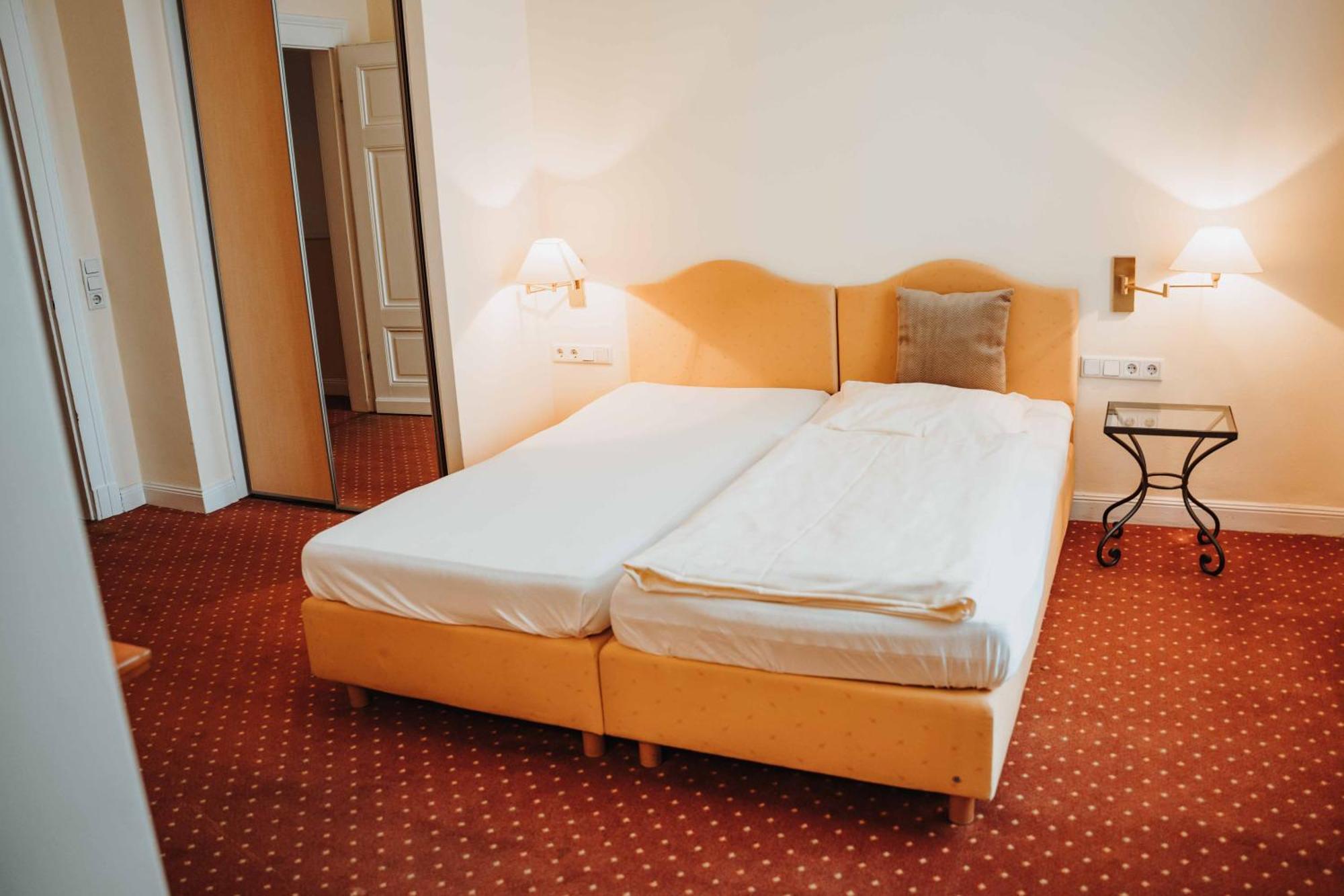 Hotel Am Wallgraben Brilon Ruang foto
