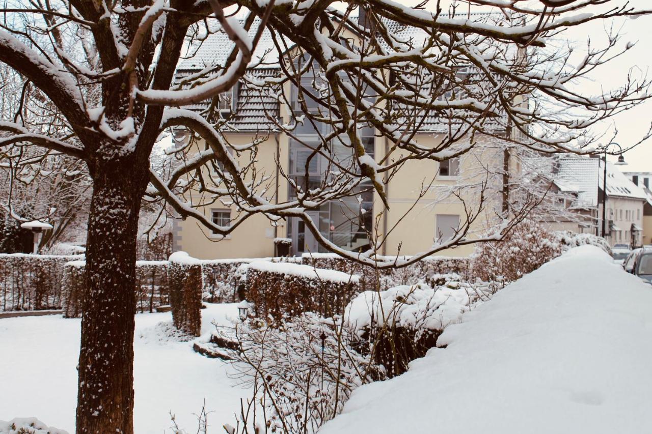Hotel Am Wallgraben Brilon Bagian luar foto
