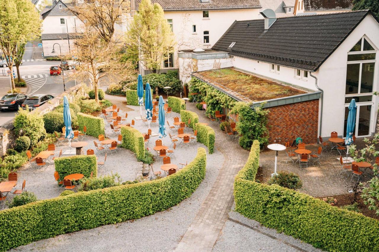 Hotel Am Wallgraben Brilon Bagian luar foto