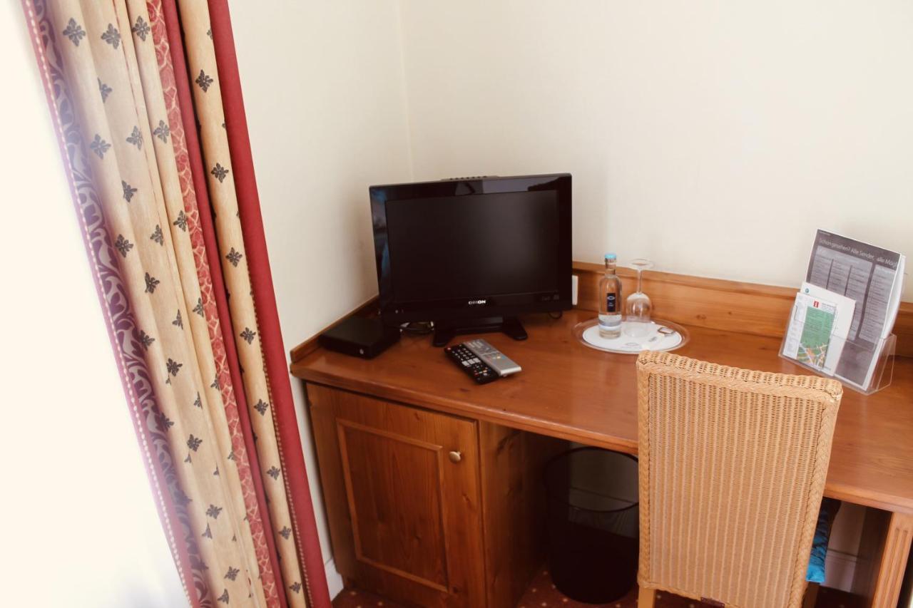 Hotel Am Wallgraben Brilon Ruang foto