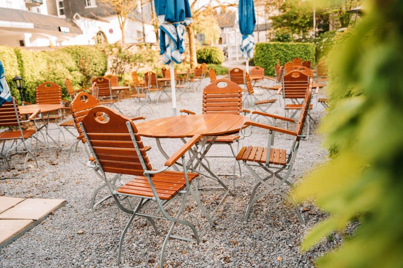 Hotel Am Wallgraben Brilon Bagian luar foto