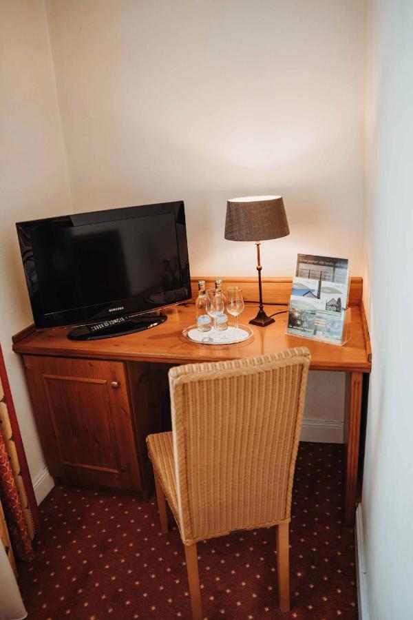 Hotel Am Wallgraben Brilon Bagian luar foto