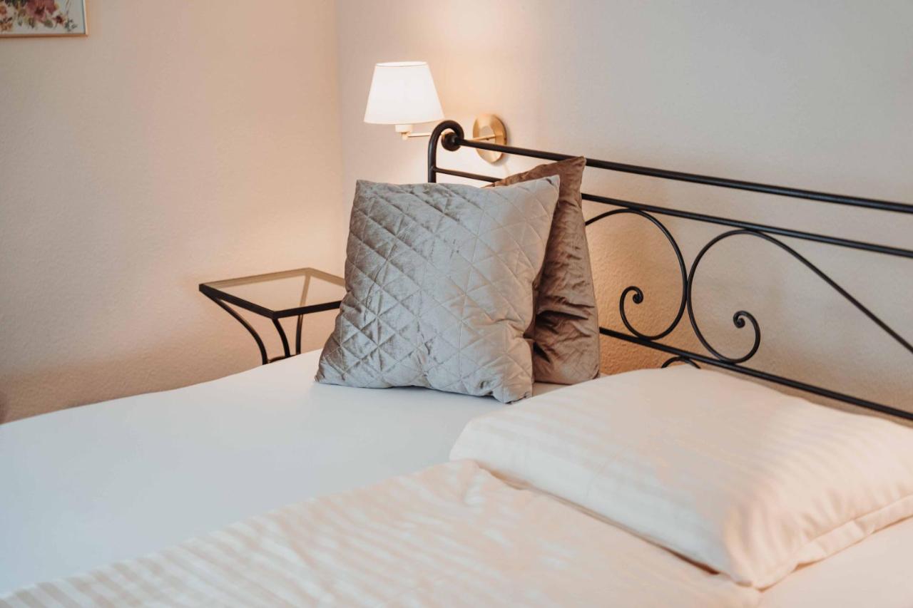 Hotel Am Wallgraben Brilon Bagian luar foto